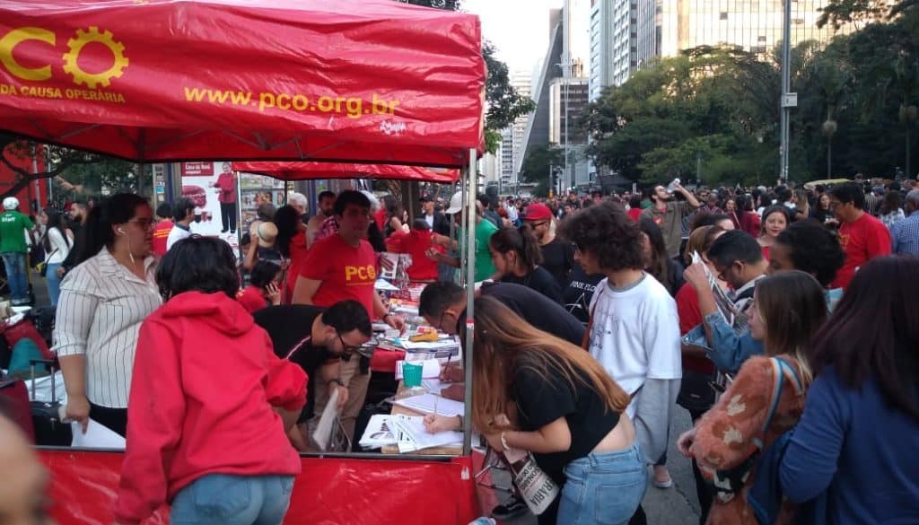 Resultado de imagem para mutirão curitiba pco